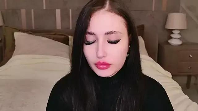 EmmaLawrens from StripChat