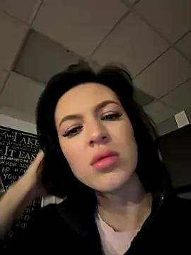 EmmaStars_ from StripChat is Freechat