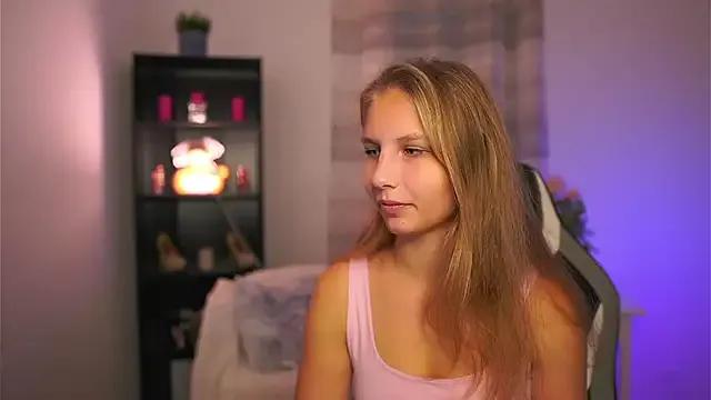 Emmie_murray from StripChat