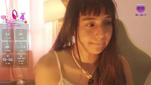 EmmitaGarcia from StripChat is Freechat