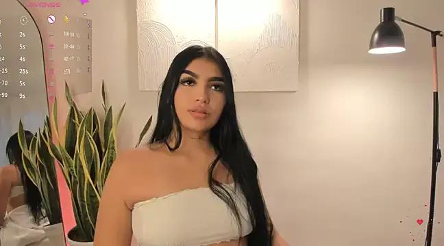 EmmyKenner from StripChat