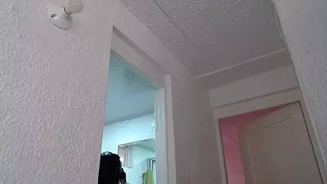 EngelCristaly from StripChat is Freechat