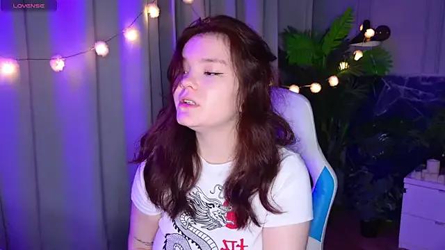 EnnySunrise from StripChat is Freechat