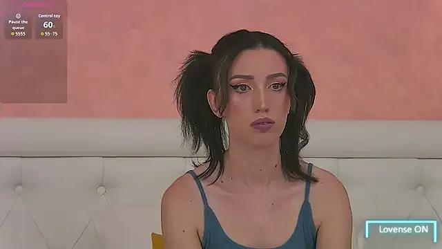 EnyaHazell from StripChat is Freechat