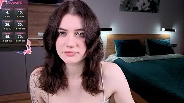 eshleeygreen from StripChat is Freechat