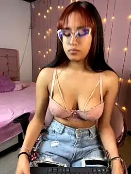 Checkout teen webcam shows. Sexy sweet Free Performers.