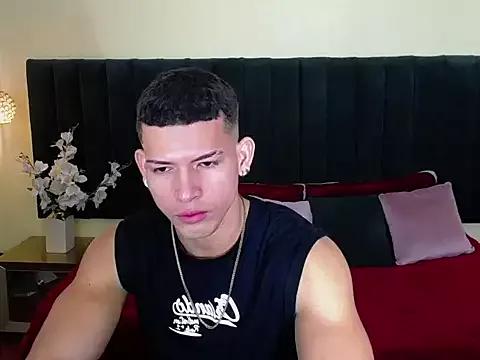 ethan_rodgers from StripChat is Freechat
