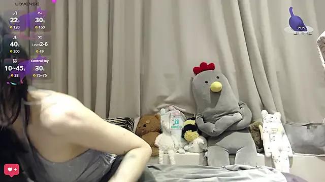 Etherealcat33 from StripChat