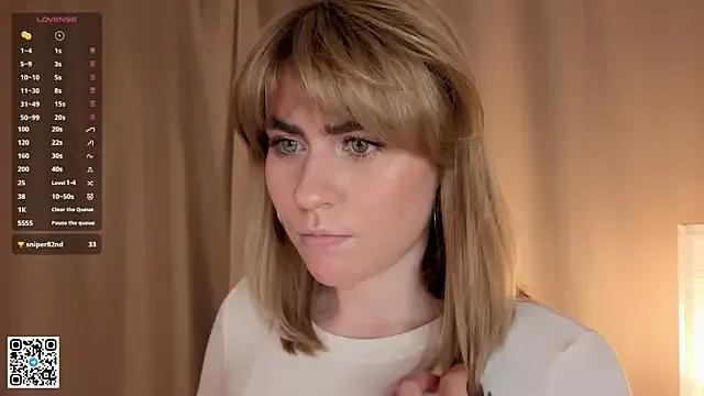 EuniceRaymundo from StripChat is Freechat