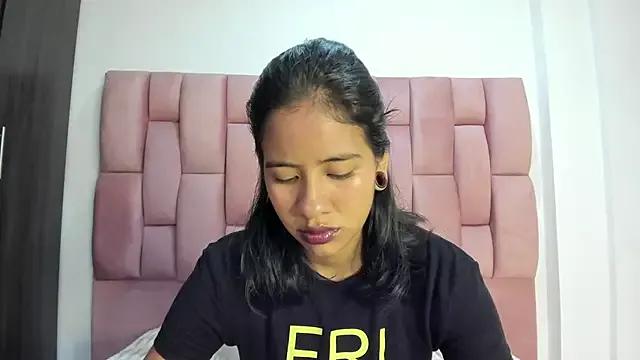 EuphoriaSavage from StripChat is Freechat