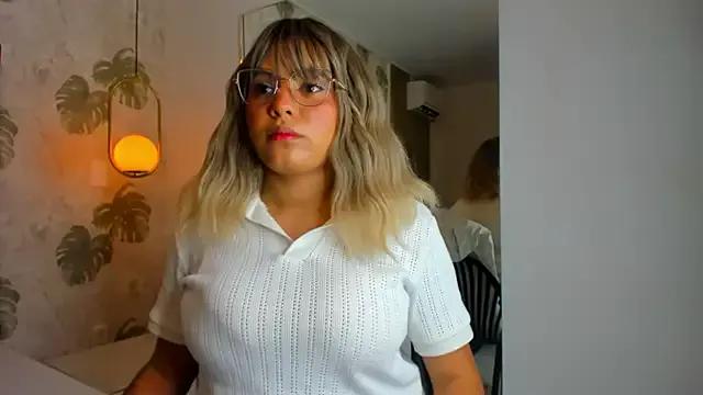 euphrosyne_princess from StripChat is Freechat