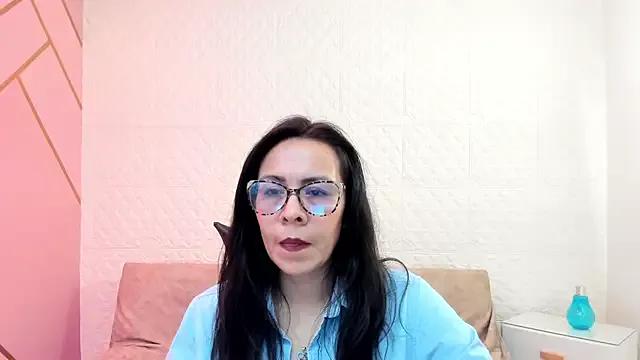 Eva_mermaid from StripChat is Freechat