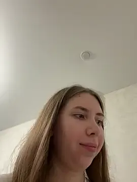 EvaAkins on StripChat 