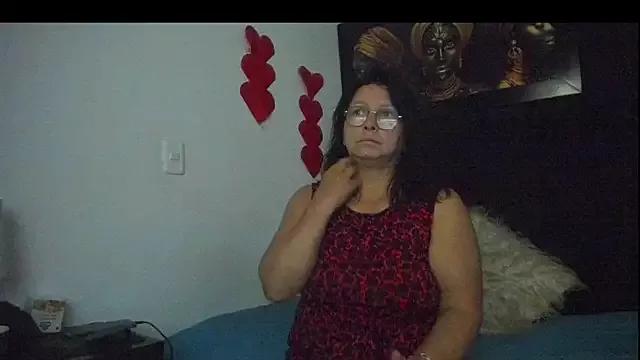 Evaaross_2345 from StripChat
