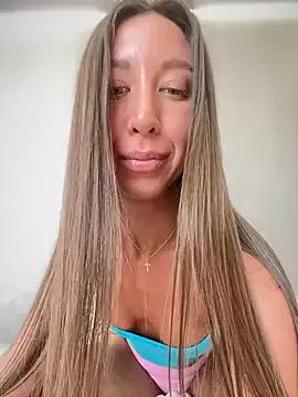EvaCatt from StripChat is Group