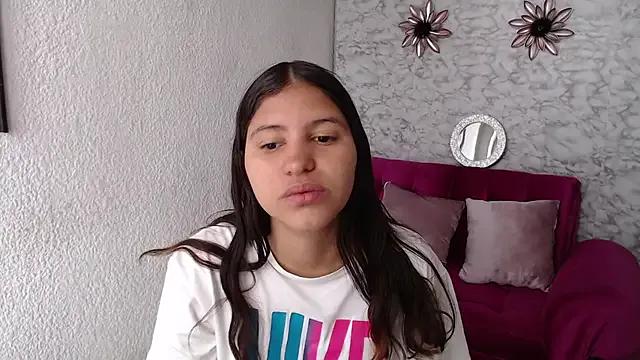 Evagirl69 from StripChat is Freechat