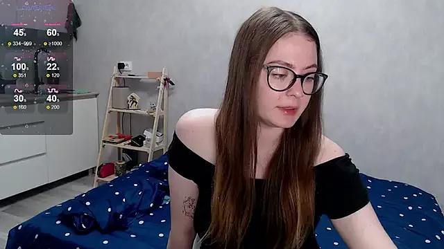 evajastiss from StripChat is Freechat
