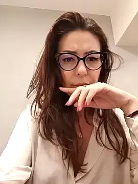 Masturbate to mature chat. Dirty Free Cams.