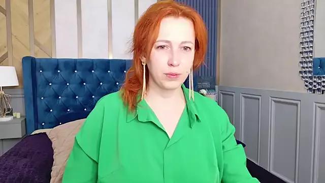 Evie_Bennet from StripChat