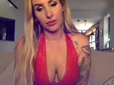 EvieStarr from StripChat