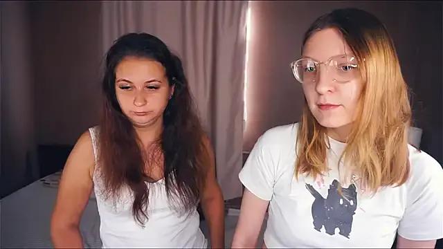FaeBenzinger from StripChat is Freechat