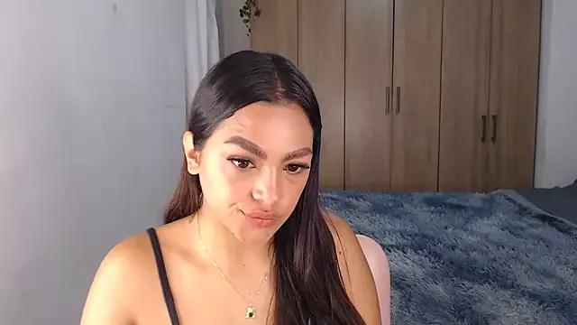 fairylatin222 from StripChat is Freechat
