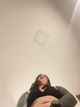 FallenAngel- from StripChat is Freechat