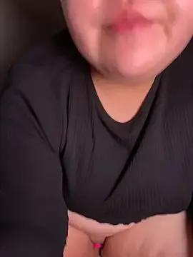 fatty_asian_lana from StripChat is Freechat