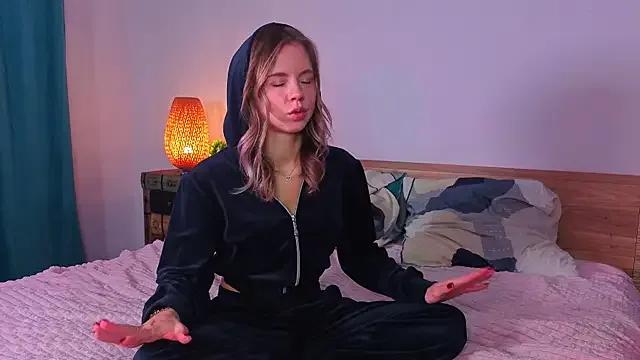 FelishaLaskin from StripChat is Freechat