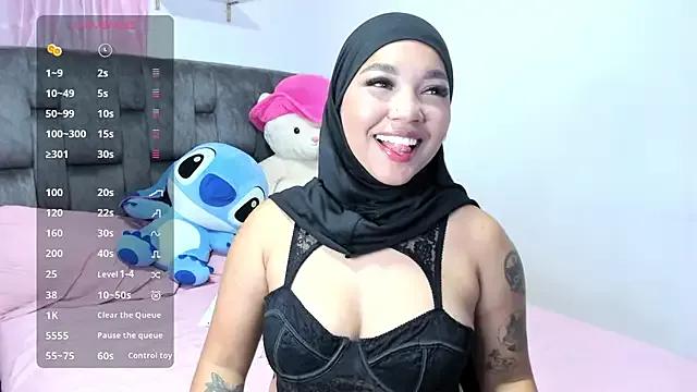 Fernanda_ali from StripChat is Freechat