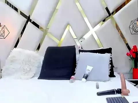 FernandaRousse from StripChat is Freechat