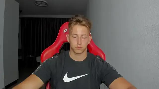 find0m_master from StripChat is Freechat