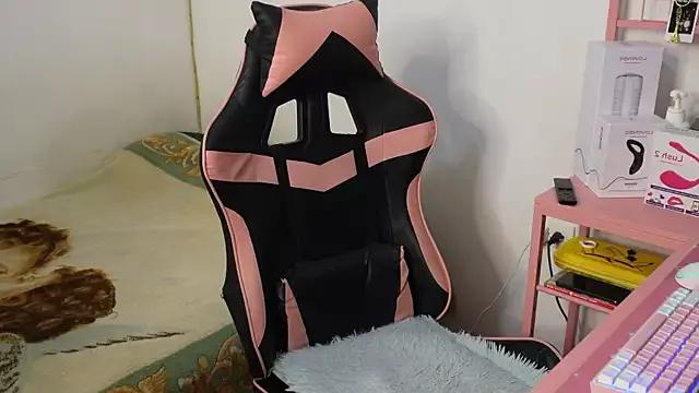 Flaream_angel from StripChat is Freechat