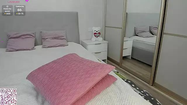 Checkout girls naked models with similar nickname. Cute sexy Free Models.