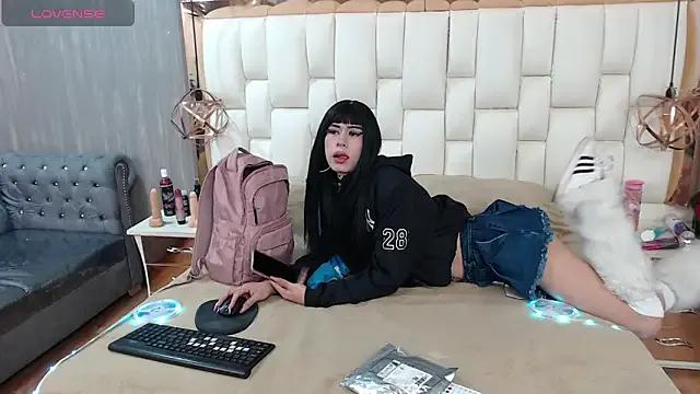 Foxxy_Doll from StripChat is Freechat