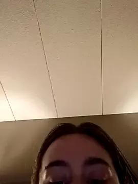freakylittlebitch69 from StripChat is Group