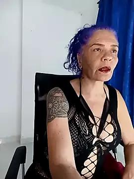 freyadevil333 from StripChat is Freechat