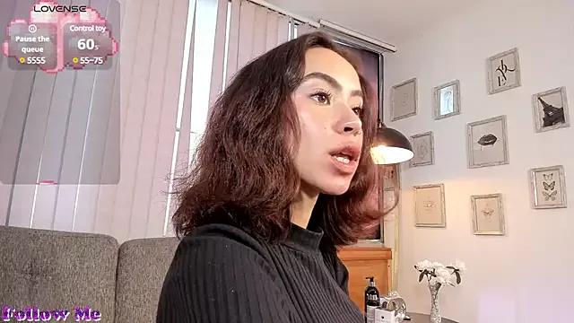 Gabbi_Smith from StripChat is Freechat