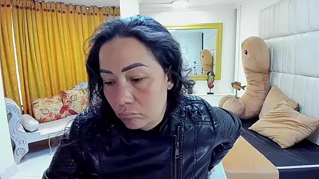 gaby_trent from StripChat is Freechat