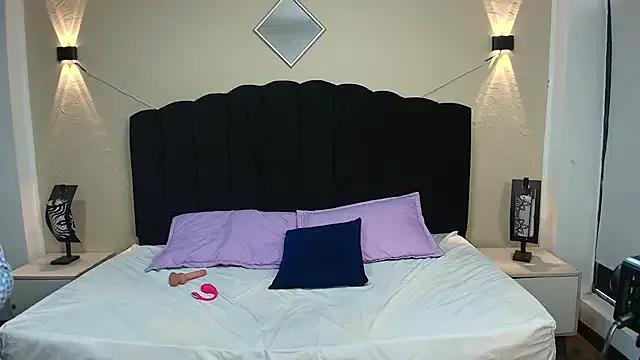 GabySweett_ from StripChat is Freechat