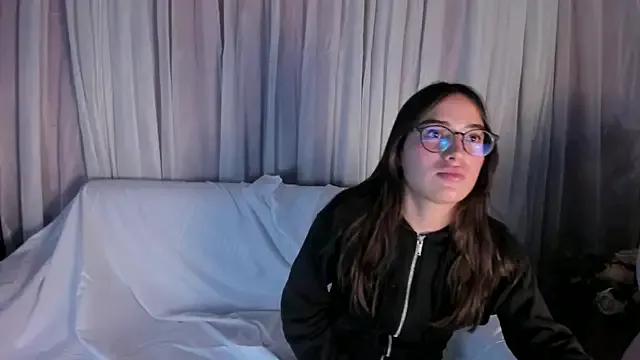 Gara_Himari from StripChat is Freechat