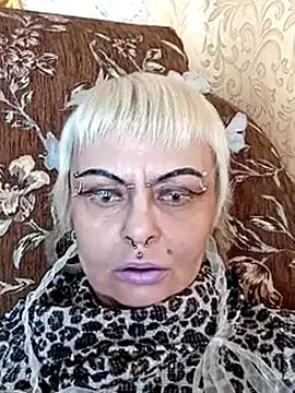 Gardener_of_Illusions from StripChat is Freechat