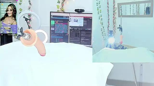 Genesis_Love__ from StripChat