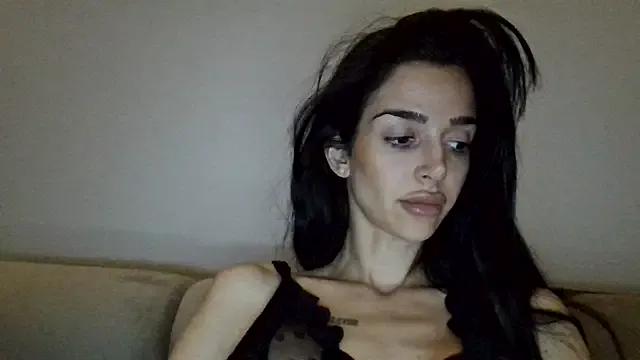 gglingeriee from StripChat is Freechat