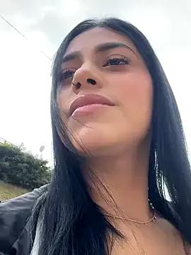 GinebraandAlana from StripChat is Freechat