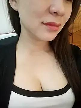 Girl_Shy2000 from StripChat is Freechat