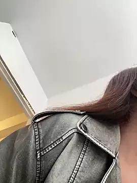 girlsz_ from StripChat is Freechat