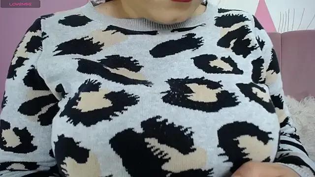 Gissell_Lorena from StripChat is Freechat