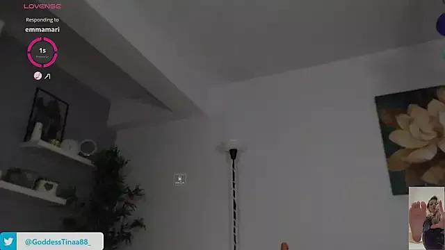 Goddess_Tina from StripChat