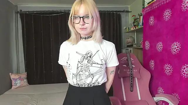 Checkout girls naked models with similar nickname. Cute sexy Free Models.